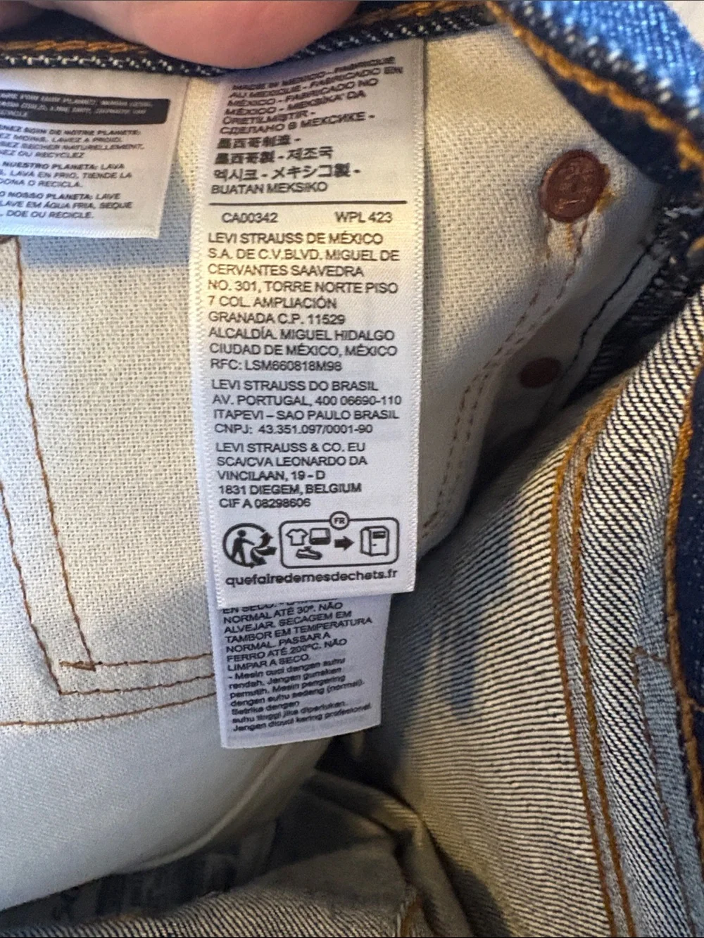 Levis classic straight